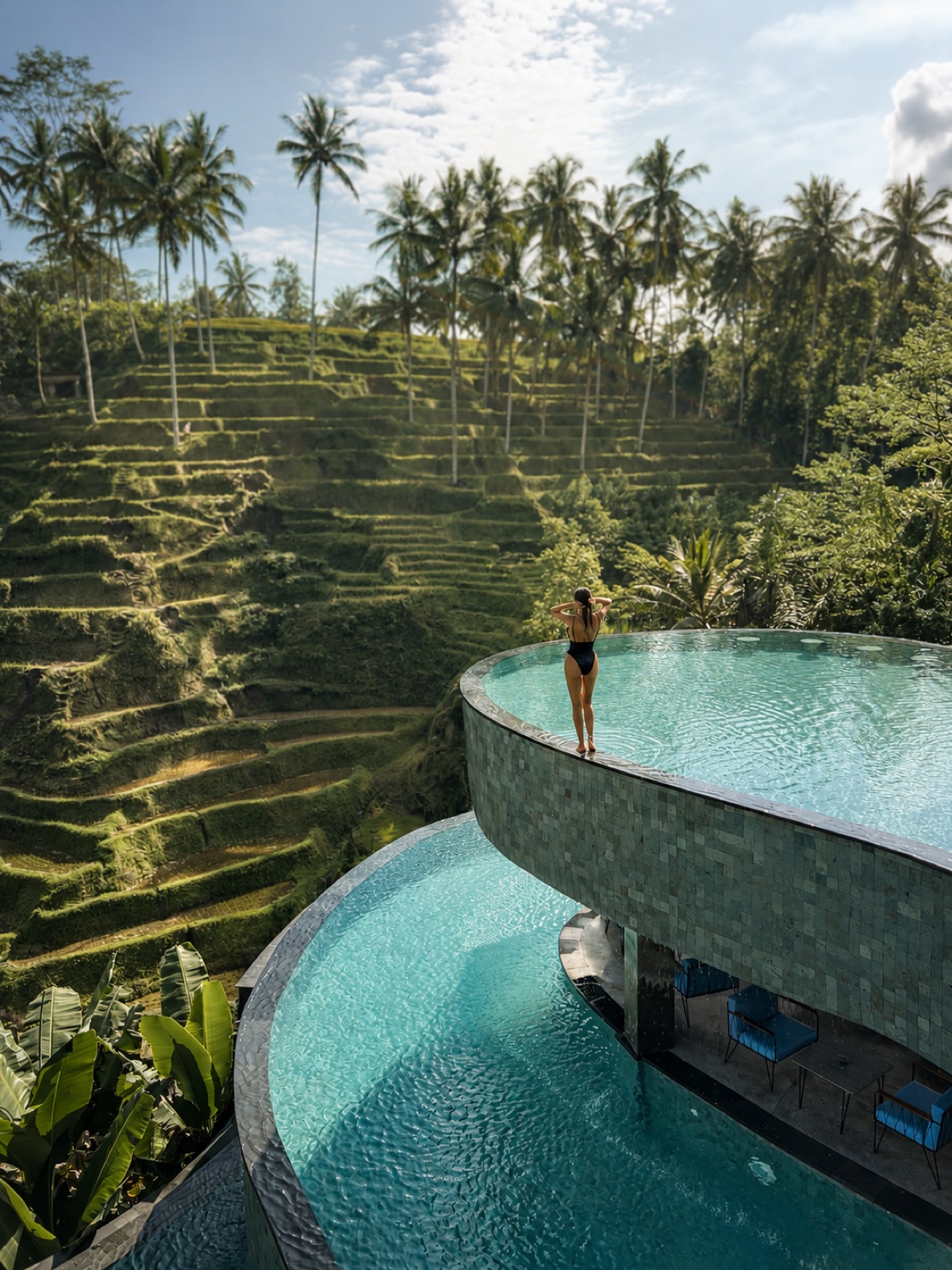 Infinity pool hospitality content example