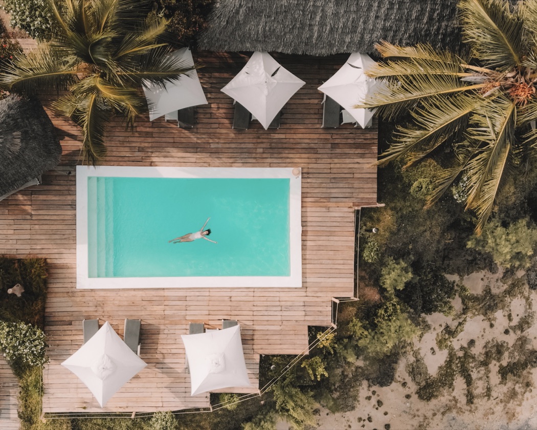 Newmark Hotels & Reserves